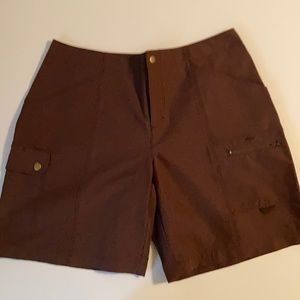 Title Nine brown cargo pocket shorts size 10
